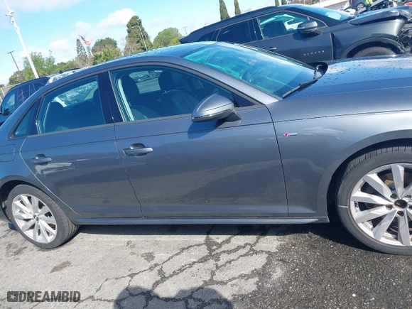 2018 Audi A4 Premium with VIN WAUKMAF45JA158842, listed as a IAAI auction lot 41794952 with 25,563 mi miles. Bid and sale history available at carsss.com. Image 13.