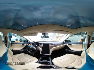 2017 Tesla Model S 100D с VIN 5YJSA1E28HF199687, выставлен на аукционе IAAI как лот 42353657 с пробегом 68 533 миль миль и . История ставок и продаж доступна на DreamBid. Изображение 19.