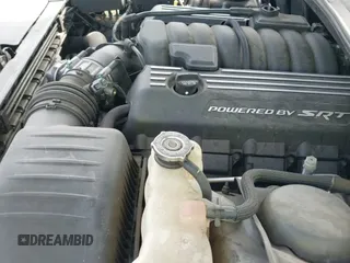 2021 Dodge Challenger R/T Scat Pack Widebody z VIN 2C3CDZFJ7MH677011, wystawiony jako IAAI lot #43412091 z przebiegiem 26 783 mil mil oraz . Historia ofert i sprzedaży dostępna na DreamBid. Obrazek 20.