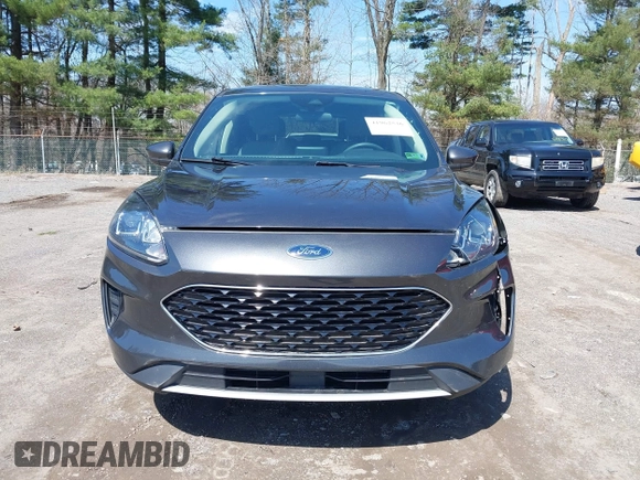 2020 Ford Escape SE with VIN 1FMCU9G63LUA27153, listed as a IAAI auction lot 41962536 with 40,170 mi miles. Bid and sale history available at carsss.com. Image 12.