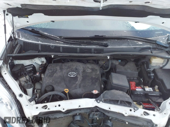 2017 Toyota Sienna XLE Auto Access Seat with VIN 5TDYZ3DC4HS852620, listed as a IAAI auction lot 40988036 with 82,581 mi miles. Bid and sale history available at carsss.com. Image 10.