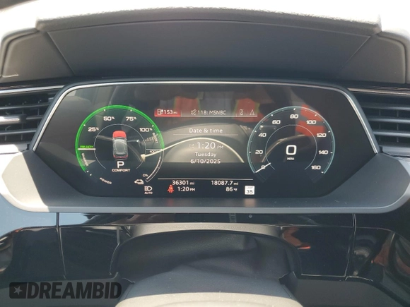 2019 Audi e-tron Prestige with VIN WA1VAAGE9KB008321, listed as a Copart auction lot 60162655 with 36,301 mi miles and Salvage title. Bid and sale history available at DreamBid. Image 9.