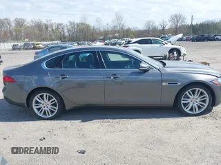 2016 Jaguar XF 35t Prestige with VIN SAJBE4BV6GCY15579, listed as a IAAI auction lot 42038482 with 80,269 mi miles and . Bid and sale history available at DreamBid. Image 13.