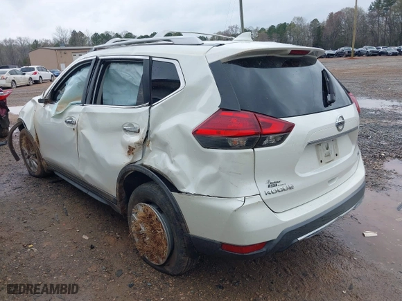 2017 Nissan Rogue SV with VIN KNMAT2MT0HP597360, listed as a IAAI auction lot 41864729 with 111,222 mi miles. Bid and sale history available at carsss.com. Image 3.