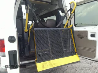 2013 Ford Econoline Cargo Super Duty Commercial с VIN 1FTDS3EL3DDB18106, выставлен на аукционе IAAI как лот 42483453 с пробегом 67 626 миль миль и . История ставок и продаж доступна на DreamBid. Изображение 18.