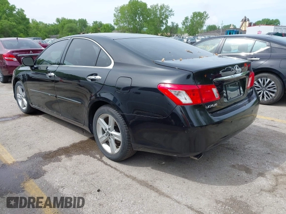 2007 Lexus ES 350 with VIN JTHBJ46G472079669, listed as a IAAI auction lot 42155702 with 169,470 mi miles. Bid and sale history available at carsss.com. Image 3.