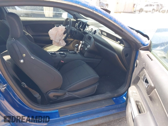 2017 Ford Mustang V6 с VIN 1FA6P8AM0H5263048, выставлен на аукционе IAAI как лот 41903231 с пробегом 77 478 миль миль и . История ставок и продаж доступна на DreamBid. Изображение 5.