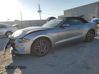 2022 Ford Mustang EcoBoost z VIN 1FATP8UH0N5107539, wystawiony jako Copart lot #53051585 z przebiegiem 70 514 mil mil oraz Szkody całkowita. Historia ofert i sprzedaży dostępna na DreamBid. Obrazek 1.