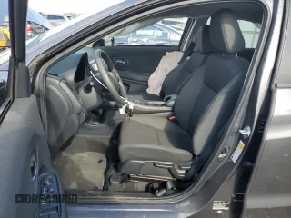 2021 Honda HR-V LX with VIN 3CZRU6H35MM746843, listed as a Copart auction lot 47437435 with 30,652 mi miles and Salvage Title. Bid and sale history available at carsss.com. Image 7.