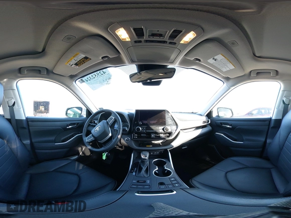 2024 Toyota Highlander LE with VIN 5TDKDRBH7RS540914, listed as a IAAI auction lot 42552324 with 20,487 mi miles and . Bid and sale history available at DreamBid. Image 19.