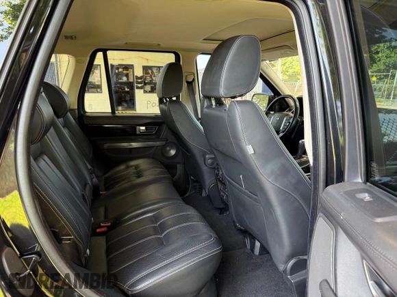 2011 Land Rover Range Rover Sport HSE Lux with VIN SALSK2D45BA715096, listed as a Copart auction lot 60560005 with 162,482 mi miles and Clean title. Bid and sale history available at DreamBid. Image 6.