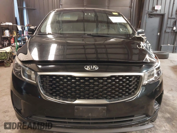 2016 Kia Sedona LX with VIN KNDMB5C10G6196316, listed as a IAAI auction lot 41766504 with 109,785 mi miles. Bid and sale history available at carsss.com. Image 12.