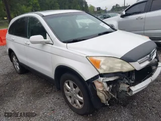 2008 Honda CR-V EX-L with VIN JHLRE38748C024374, listed as a IAAI auction lot 41981305 with 237,410 mi miles. Bid and sale history available at carsss.com. Image 1.