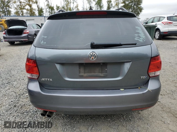 2014 Volkswagen Jetta SportWagen TDI w/Sunroof with VIN 3VWPL7AJ0EM611329, listed as a Copart auction lot 70435164 with 131,920 mi miles and Salvage Title. Bid and sale history available at carsss.com. Image 6.
