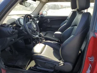 2020 MINI Hardtop Cooper S z VIN WMWXR5C06L2M24074, wystawiony jako Copart lot #82985484 z przebiegiem 49 536 mil mil oraz Szkoda całkowita • Salvage title. Historia ofert i sprzedaży dostępna na DreamBid. Obrazek 7.