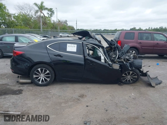 2017 Acura TLX with VIN 19UUB1F33HA008913, listed as a IAAI auction lot 41332238 with Not provided miles and . Bid and sale history available at DreamBid. Image 12.
