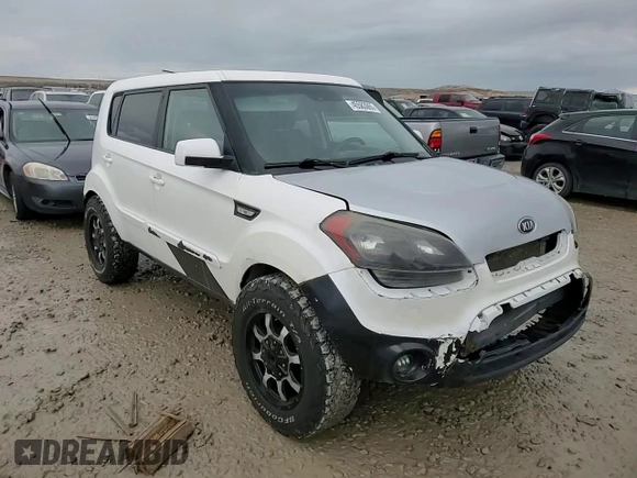 2013 Kia Soul with VIN KNDJT2A55D7506468, listed as a Copart auction lot 45583065 with 243,703 mi miles and Salvage Title. Bid and sale history available at carsss.com. Image 11.