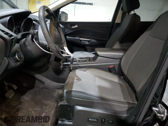 2017 Ford Escape SE with VIN 1FMCU9G99HUB08546, listed as a Copart auction lot 46652055 with 92,099 mi miles and Salvage Title. Bid and sale history available at DreamBid. Image 7.