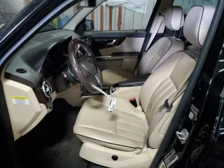 2014 Mercedes-Benz GLK 350 with VIN WDCGG8JB3EG267201, listed as a Copart auction lot 53795955 with 139,064 mi miles and Non Repairable. Bid and sale history available at DreamBid. Image 7.