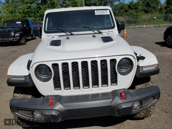 2023 Jeep Gladiator Rubicon with VIN 1C6JJTBG9PL546437, listed as a Copart auction lot 62536575 with 14,106 mi miles and Salvage title. Bid and sale history available at DreamBid. Image 5.