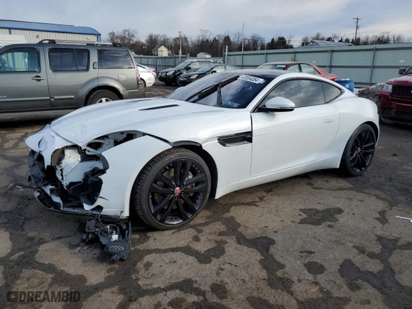 2020 Jaguar F-TYPE P300 with VIN SAJDD1GX5LCK67704, listed as a Copart auction lot 43954084 with 0 mi miles. Bid and sale history available at carsss.com. Image 1.