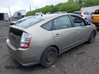 2007 Toyota Prius z VIN JTDKB20U377590729, wystawiony jako IAAI lot #42187283 z przebiegiem 156 047 mil mil oraz . Historia ofert i sprzedaży dostępna na DreamBid. Obrazek 4.