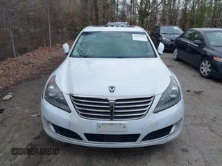 2014 Hyundai Equus Signature with VIN KMHGH4JH0EU085887, listed as a IAAI auction lot 42042823 with 77,527 mi miles and . Bid and sale history available at DreamBid. Image 12.