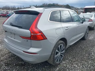 2022 Volvo XC60 Momentum with VIN YV4L12RK2N1972823, listed as a IAAI auction lot 41110804 with 46,380 mi miles. Bid and sale history available at carsss.com. Image 4.