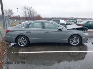 2020 Hyundai Sonata SEL z VIN 5NPEF4JA5LH021064, wystawiony jako IAAI lot #41854623 z przebiegiem 27 450 mil mil oraz . Historia ofert i sprzedaży dostępna na DreamBid. Obrazek 13.