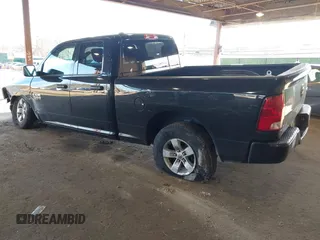 2018 Ram 1500 Express with VIN 1C6RR7FGXJS302502, listed as a IAAI auction lot 40942179 with 91,557 mi miles. Bid and sale history available at carsss.com. Image 3.