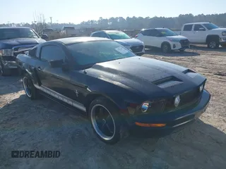 2007 Ford Mustang Deluxe with VIN 1ZVHT80N475294839, listed as a IAAI auction lot 41672089 with 178,938 mi miles and . Bid and sale history available at DreamBid. Image 1.