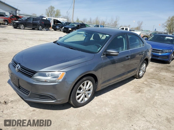 2013 Volkswagen Jetta SE z VIN 3VWDP7AJ8DM352028, wystawiony jako Copart lot #53182505 z przebiegiem 226 944 mil mil oraz Czysty tytuł • Clean title. Historia ofert i sprzedaży dostępna na DreamBid. Obrazek 1.