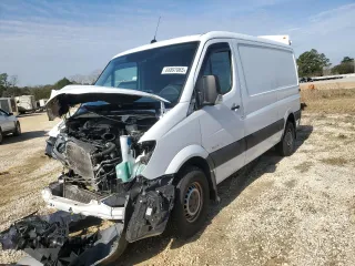 2015 Freightliner Sprinter with VIN WDYPE7CC3FP168265, listed as a Copart auction lot 44897065 with Not Provided miles and Salvage Title. Bid and sale history available at DreamBid. Image 1.
