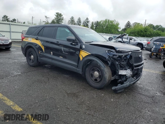 2021 Ford Police Interceptor Utility z VIN 1FM5K8AB6MGC24011, wystawiony jako Copart lot #57274085 z przebiegiem 51 479 mil mil oraz Szkoda całkowita • Salvage title. Historia ofert i sprzedaży dostępna na DreamBid. Obrazek 4.