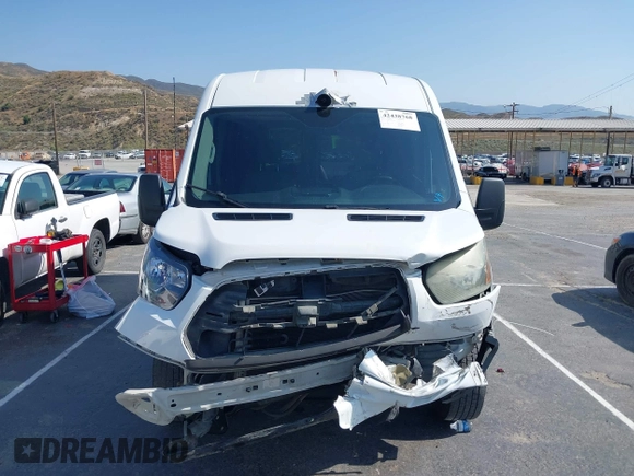 2015 Ford Transit z VIN 1FTNE1CM8FKB16085, wystawiony jako IAAI lot #42438768 z przebiegiem Nie podano mil oraz . Historia ofert i sprzedaży dostępna na DreamBid. Obrazek 13.