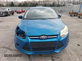 2012 Ford Focus SE z VIN 1FAHP3F22CL267562, wystawiony jako Copart lot #53556895 z przebiegiem 179 828 mil mil oraz Szkoda całkowita • Salvage title. Historia ofert i sprzedaży dostępna na DreamBid. Obrazek 5.