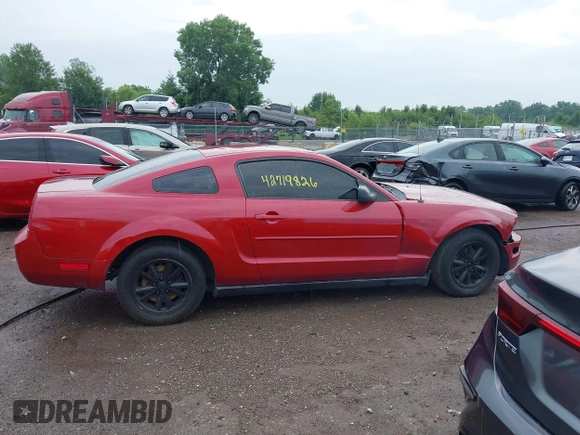 2008 Ford Mustang Deluxe with VIN 1ZVHT80N085193413, listed as a IAAI auction lot 42719826 with 199,618 mi miles and . Bid and sale history available at DreamBid. Image 13.