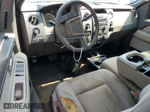 2010 Ford F-150 XL с VIN 1FTFW1EV8AFC14669, выставлен на аукционе Copart как лот 58471565 с пробегом 183 542 миль миль и Списание • Salvage title. История ставок и продаж доступна на DreamBid. Изображение 8.