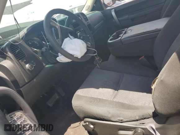 2011 GMC Sierra 1500 with VIN 1GTR1VEA9BZ179429, listed as a Copart auction lot 60401294 with 177,240 mi miles and Salvage Title. Bid and sale history available at DreamBid. Image 7.