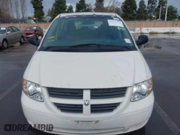 2007 Dodge Grand Caravan SE with VIN 1D4GP24R17B104223, listed as a IAAI auction lot 41507472 with 183,089 mi miles and . Bid and sale history available at DreamBid. Image 6.