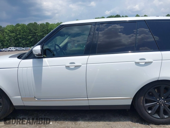 2017 Land Rover Range Rover HSE z VIN SALGS2FV8HA356315, wystawiony jako IAAI lot #42587516 z przebiegiem 94 639 mil mil oraz . Historia ofert i sprzedaży dostępna na DreamBid. Obrazek 14.