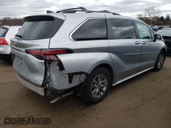 2021 Toyota Sienna XLE с VIN 5TDJSKFCXMS029634, выставлен на аукционе Copart как лот 53106515 с пробегом 43 962 миль миль и Списание • Salvage title. История ставок и продаж доступна на DreamBid. Изображение 3.
