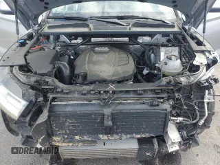 2020 Audi Q5 Premium Plus with VIN WA1BNAFYXL2051344, listed as a Copart auction lot 70340064 with 60,985 mi miles and Salvage Title. Bid and sale history available at carsss.com. Image 12.