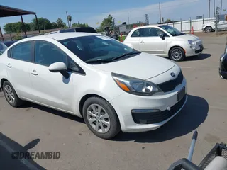 2017 Kia Rio LX z VIN KNADM4A30H6027274, wystawiony jako IAAI lot #42408832 z przebiegiem 131 037 mil mil oraz . Historia ofert i sprzedaży dostępna na DreamBid. Obrazek 1.