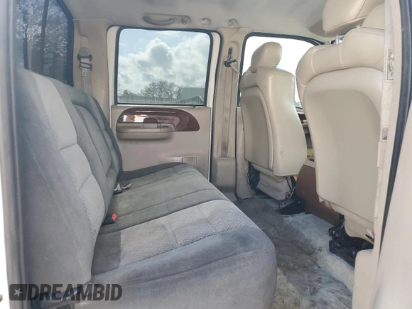 1999 Ford F-350 XL with VIN 1FTSW31FXXEA39333, listed as a Copart auction lot 42924055 with Not provided miles and Clean title. Bid and sale history available at DreamBid. Image 10.