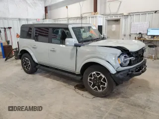 2022 Ford Bronco z VIN 1FMEE5DP8NLB90711, wystawiony jako Copart lot #63755395 z przebiegiem 22 660 mil mil oraz Szkoda całkowita • Salvage title. Historia ofert i sprzedaży dostępna na DreamBid. Obrazek 4.