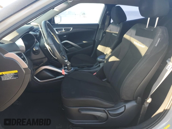 2013 Hyundai Veloster RE:MIX with VIN KMHTC6AD4DU127949, listed as a Copart auction lot 56993075 with 95,772 mi miles and Salvage title. Bid and sale history available at DreamBid. Image 7.