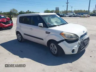 2012 Kia Soul with VIN KNDJT2A52C7447474, listed as a IAAI auction lot 41742774 with 129,855 mi miles. Bid and sale history available at carsss.com. Image 1.