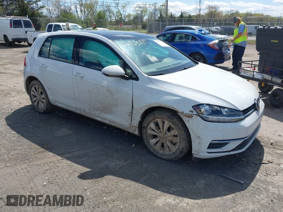 2021 Volkswagen Golf TSI z VIN 3VWG57AU4MM008113, wystawiony jako IAAI lot #42053444 z przebiegiem 24 449 mil mil oraz . Historia ofert i sprzedaży dostępna na DreamBid. Obrazek 1.