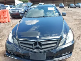 2013 Mercedes-Benz E 350 with VIN WDDKJ5KB0DF196368, listed as a IAAI auction lot 42614392 with 212,552 mi miles and . Bid and sale history available at DreamBid. Image 12.